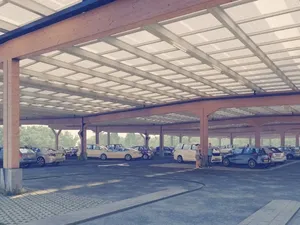 Achmea gaat circulaire zonnecarport met 5.304 zonnepanelen bouwen