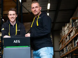 Albert Heijn gaat via webshop thuisbatterij met stopcontactstekker verkopen van AEG