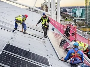 Amsterdams klimaatfonds investeert in 4 megawattuur energieopslag bij Amsterdam Arena