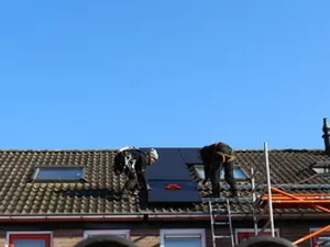 Area plaatst eerste zonnepanelen op huurwoningen, iedere huurder kan aanvraag doen