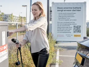 Batterij maakt in Amsterdam laden elektrische auto’s mogelijk zonder extra belasting stroomnet