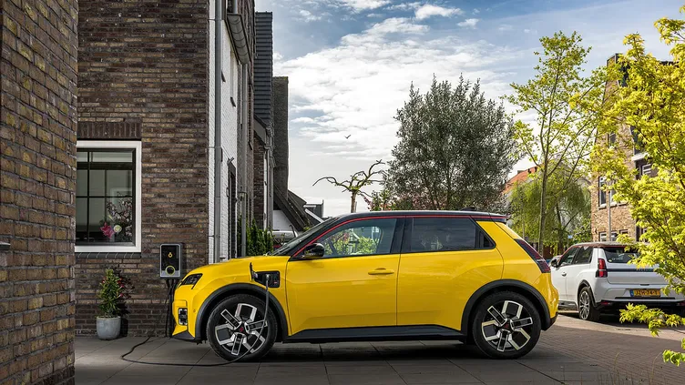 © Renault
