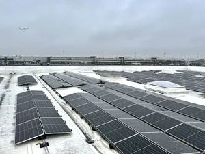 Solora installeert 7 megawattpiek zonnepanelen voor Brussels Airport