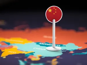 ‘Stormloop op zonnepanelen en batterijen kan dwangarbeid in China en Congo verergeren’
