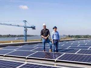 Scheepsbouwer Damen laat 42.000 zonnepanelen plaatsen