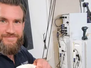 Nieuwe dienst De Zonnemeesters voor kwaliteits- en veiligheidscontroles thuisbatterijen