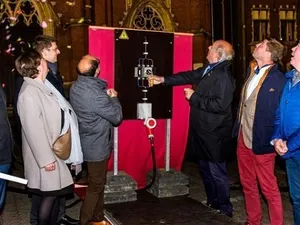 Vlaamse gemeente Boom plaatst led-schijnwerpers bij Onze-Lieve-Vrouw Sint-Rochuskerk
