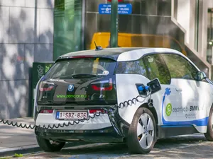 Belgische bedrijfswagens op weg naar 100 procent elektrisch – gaat de rest volgen?