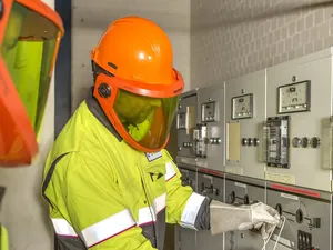 Enexis verplicht grote stroomproducenten bij 7 stations tot congestiemanagement