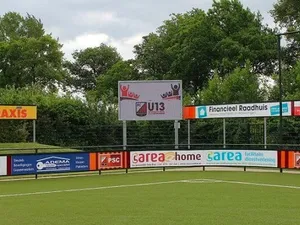 Saled plaatst led-scorebord bij FC Zutphen
