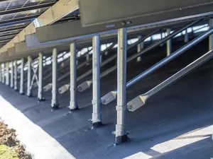 FIRST BASE Solar Systems: ‘Fundering en draagconstructie zijn geen bijzaak’