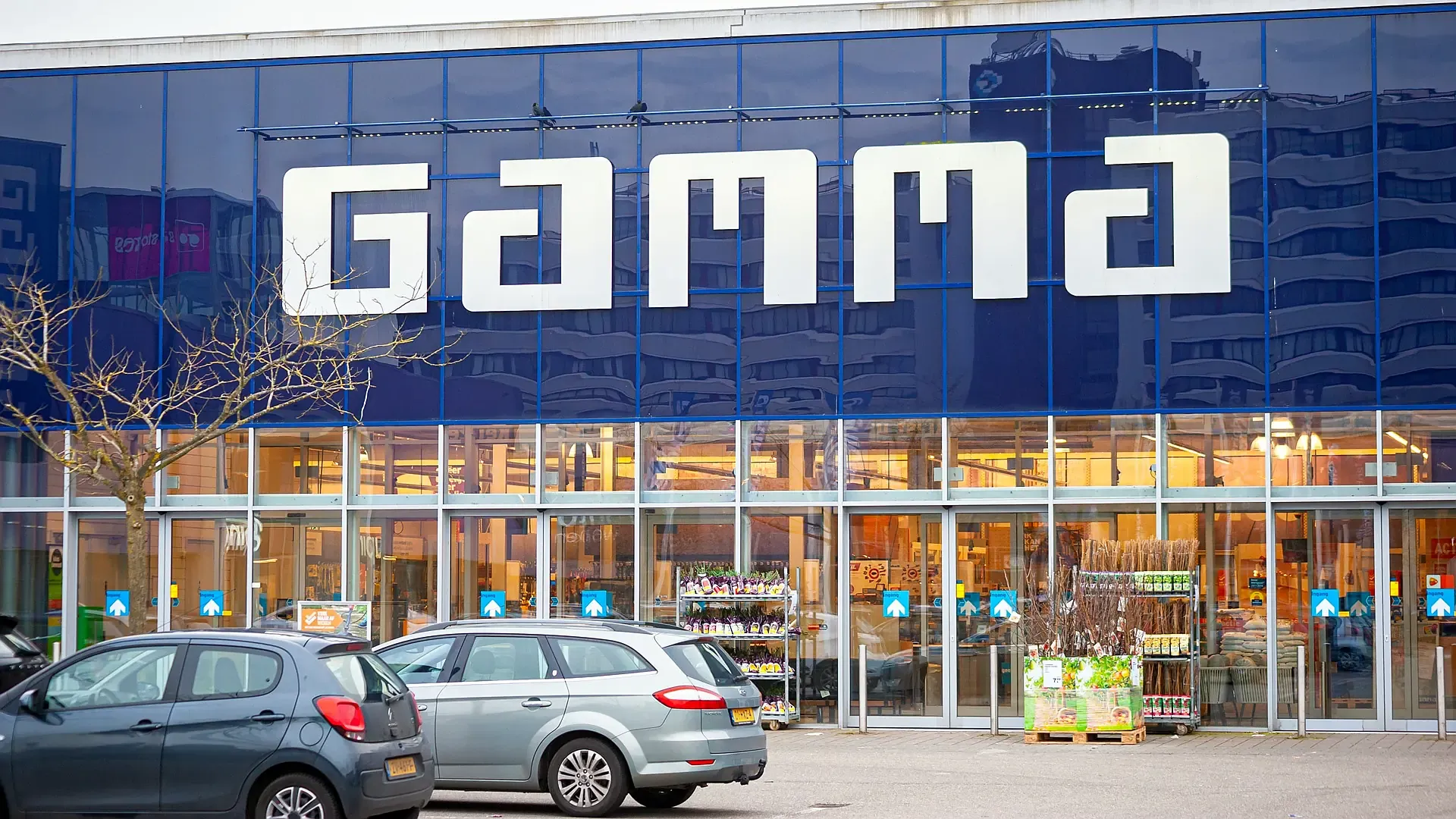 GAMMA gaat overtollige zonnestroom bouwmarkten leveren aan datacenters
