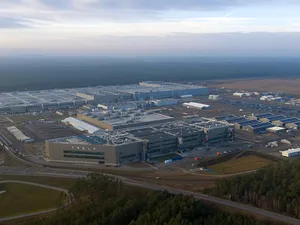 Tesla verkoopt recordhoeveelheid batterijen en boekt kwartaal- en jaarrecord