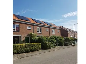 1.000 huurders accepteren zonnepanelenaanbod woningcorporatie GroenWest