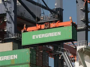 Transportkosten container met zonnepanelen uit China stijgen voor negende week op rij