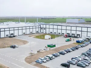 Batterijfabrikant Hoppecke neemt nieuwe fabriek in Polen in gebruik
