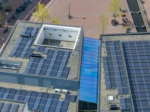 Minder nieuwe zonnepaneelinstallaties geregistreerd in mei