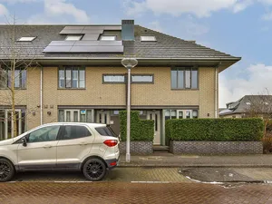 In 5 jaar ruim 850.000 woningen verduurzaamd, thuisbatterij wint terrein terwijl zonnepanelen zakken