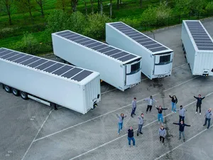 IM Efficiency haalt nieuw geld op voor zonnepanelen op vrachtwagens