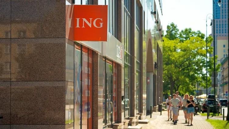 © Artem Stepanov | Dreamstime.com