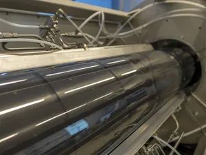 3,5 miljoen euro voor Delfts Kalpana dat efficiëntie batterijen en zonnepanelen verbetert