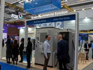 KSTAR presenteert nieuwe batterijen en laadpaal