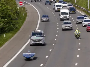 LONGi test achterzijdecontacttechnologie in Belgische raceauto