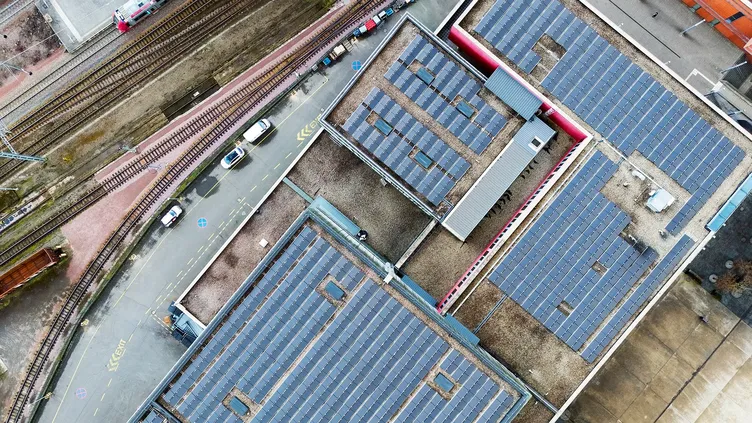 © Viola Dolas | Dreamstime.com