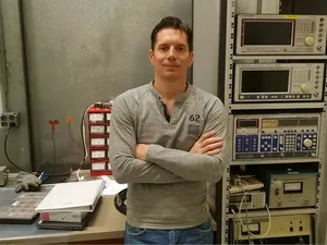 ‘Periodieke check thuisbatterij noodzaak, sluit een onderhoudscontract af’