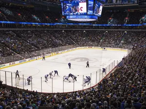 Signify sluit contract met Amerikaanse ijshockeybond NHL: led-lampen voor 4.800 ijsbanen