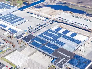 Oegema Transport neemt 8.412 zonnepanelen van Zonnegilde in gebruik