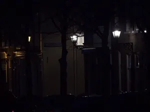 Gemeente Den Haag vervangt te witte led-lampen na reportage Omroep West