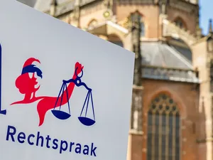 Rechter herhaalt: salderingsregeling moet ook bij dynamisch contract op jaarbasis toegepast worden