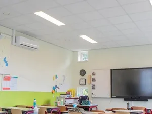 Basisschool De Violier neemt led-verlichting in gebruik