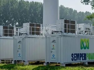 SemperPower neemt in Terneuzen batterij van 10 megawattuur in gebruik