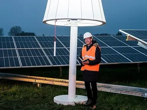 Shell neemt zonnepark Heerenveen in gebruik en vervolgt onderzoek biodiversiteit