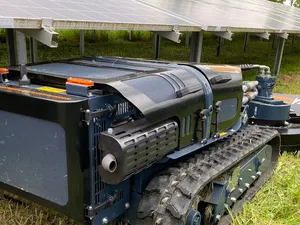 Dutch Landscaping Solutions introduceert nieuwe op afstand bestuurbare maaier voor zonneparken