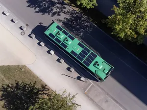 Sono Motors stelt nieuwe distributeur voor Solar Bus Kit aan