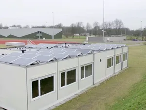 KNVB start samenwerking met iwell om voetbalclubs van batterijen te voorzien