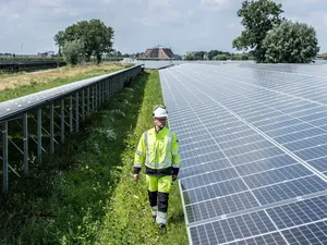 ENCAVIS  koopt 5 zonneparken van Statkraft in Nederland