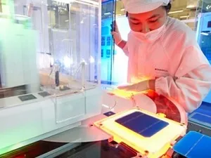 Importheffingendossier: Taiwan gaat 7 solar bedrijven vervolgen voor bedreigen ambtenaren