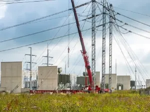 TenneT plaatst 5 megatransformatoren in grootste ‘meterkast’ van Nederland