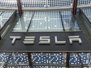 AI verhoogt vraag naar batterijen Tesla