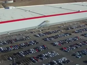 Tesla begonnen met batterijproductie in gigafabriek