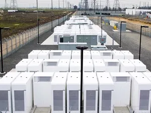 Californië neemt werelds grootste batterijsystemen in gebruik