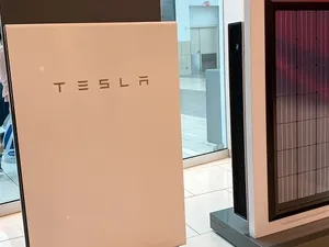 Tesla verkoopt recordaantal batterijen: 759 megawattuur energieopslagsystemen uitgeleverd
