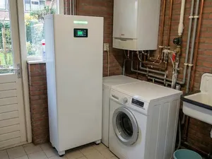 1 op 3 verzekeraars meldt niets over thuisbatterijen in polisvoorwaarden