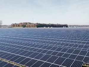 Groen licht Vattenfall voor bouw 3 zonneparken in Sas van Gent, Goirle en Echteld