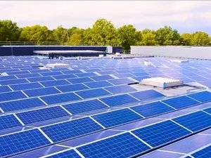 1.400 zonnepanelen Verschuren Interieurbouw in beeld