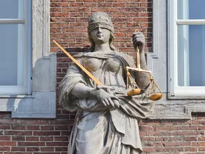 Rechter steunt redding zonnepanelenbedrijf met schuldenplan